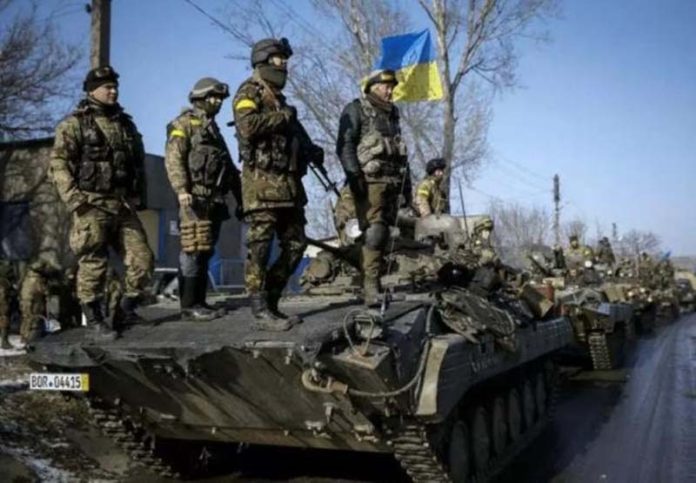 北約盟邦和合作夥伴國已向烏克蘭提供1550輛裝甲車和230輛坦克。圖／翻攝自騰訊網