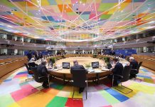 德媒:美兩黨對華分歧加劇 衝擊歐洲對中政策 雖然歐盟對中國的立場已明顯轉強硬,但歐盟不願像美國那樣在經濟領域與中國「脫鉤」。圖為歐盟理事會開會。圖/取自Council of the European Union