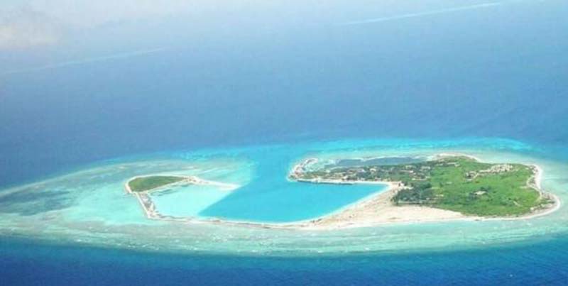 中國大陸稱對黃岩島及其附近海域「擁有無可爭辯的主權」。圖／取自澎湃新聞
