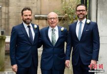 92歲梅鐸宣布交棒 大兒子繼承媒體帝國 媒體大亨梅鐸確定交棒,左為長子拉克蘭,右為小兒子詹姆士(James Murdoch)。圖/取自中新社