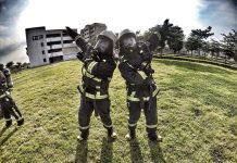 消防員賴俊儒殉職 原訂下月蜜旅 友不捨湧臉書悼念 像個「陽光男孩」的賴俊儒,5年前在自己臉書留下了可愛的畫面,沒想到一場大火天人永隔。圖/引自賴俊儒臉書