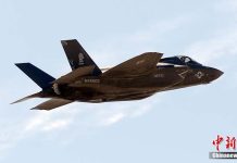 美政府報告:F-35執行任務率低到讓人無法接受 圖為2014年F-35戰機飛行表演。圖/取自中新社