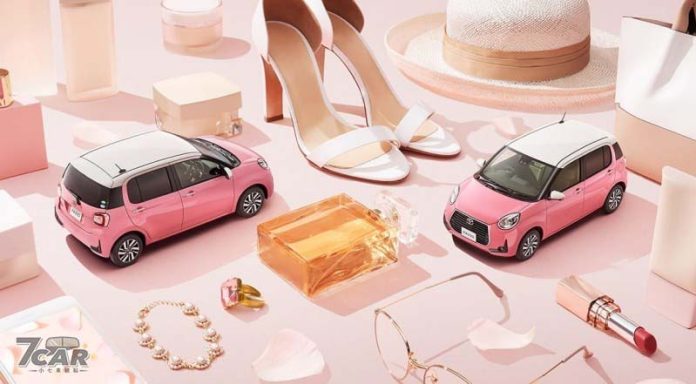 TOYOTA 推出的微型小車Passo很受日本年輕女性喜愛，但消息傳出本月將停產，讓不少消費者婉性。圖／取材小7車觀點