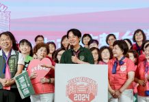 學生當面質疑民進黨一再貪汙 賴清德:沒具體事證 提問前可先思辨 民進黨總統參選人賴清德前往中山大學演講,被女學生問到如何解決民進黨曾出不窮的貪汙問題,他要學生評論前多花點心思思辯。圖/引自賴清德臉書