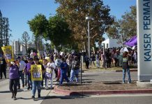 美國史上最大規模醫療罷工 7.5萬員工上街怒吼 全美最大醫療機構「凱薩醫療機構」因勞資談判破裂,工會成員4日展開罷工。圖/取自新華社