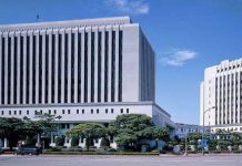 央行阻貶台幣 我外匯存底降為5640億美元 中央銀行狂拋外匯存底阻貶台幣匯率。圖/取自中央銀行臉書