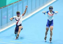 重演南韓選手「提前慶祝」下場 黃玉霖全運會意外丟金牌 黃玉霖(左)率先壓線,逆轉贏得杭州亞運競速滑輪溜冰男子3000公尺金牌。圖/中華奧會提供