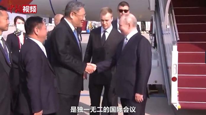 俄羅斯總統普丁17日抵達北京參加一帶一路論壇。圖／取自中新視頻