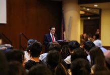 外交部批馬英九美國演說迎合中方 馬辦回嗆:戳中蔡政府痛點 前總統馬英九16日在美國紐約大學發表演說,建議美國與國際社會應鼓勵兩岸和談。圖/馬英九基金會提供