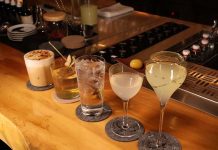 實驗室裡的調酒師!透明麻辣鍋、「喝」的鳳梨酥 Under Drunk帶你體驗衝擊味蕾的分子調酒 由左而右分別是太妃糖拿鐵、薑母鴨、麻辣鍋、楊枝甘露、奇異果發酵口味。圖/高雄市政府