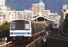 2023臺北馬拉松開跑 臺北捷運提前清晨5時發車 台北捷運列車。圖/台北市政府