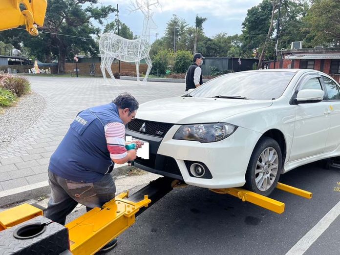 註銷號牌。圖／臺東監理站