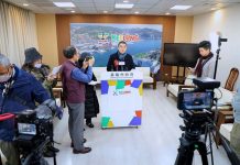 基市府推動設立兒童及少年事務處 提交議會審議 改組合併文化觀光局 市長謝國樑說明市府規劃設立兒童及少年事務處進度。圖/基隆市政府