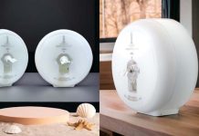 工紙龍頭正隆偕承昕研發密封型中抽捲筒衛生紙架 獲台大醫院採用 圖/李振麟