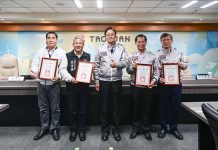 表揚公園維護管理績優機關 張善政感謝創造宜居環境 圖/桃園市政府