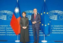 國戰會論壇/蕭美琴美歐行的政治密碼:中國威脅論(周忠菲) 副總統當選人蕭美琴日前訪問美國與歐洲。圖為歐洲議會第一副議長卡拉斯(Othmar Karas)歡迎蕭美琴蒞臨歐洲議會。