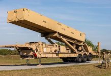 國戰會論壇/2027遠距精準打擊……台灣準備好了嗎?美國呢? 美國正在研發的「暗鷹」(Dark Eagle)高超音速飛彈資料照。(美國國防部)