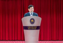 駐美代表俞大㵢家具採購爭議 林佳龍澄清數字錯誤 圖/林佳龍Facebook