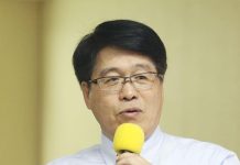 游盈隆:鄭文燦涉賄案重創民進黨形象 圖/游盈隆臉書