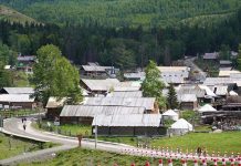 國戰會論壇/禁團令City不City? 賴政府格局矮一截(王崑義) 新疆阿勒泰地區哈巴河縣白哈巴景區風光,網路劇《我的阿勒泰》播出後,劇集取景地新疆阿勒泰地區最近迎來客流高峰,劇中地點成為新的熱門旅遊打卡地。