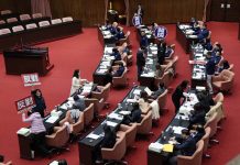 國戰會論壇/缺錢、缺糧 陸委會如何脫困(王崑義) 陸委會業務費遭砍到僅剩1元。