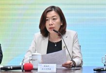 李若冰專欄/輕鄙醫護「小腦袋」,林靜儀的「大聰明」 圖/翻攝林靜儀臉書