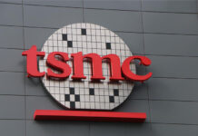 國戰會論壇/台灣EMS產業鏈大轉移:崛起還是沒落?(蔡鎤銘) 近期台積電宣布在美國亞利桑那州追加投資1000億美元,計畫興建三座晶圓廠與兩座先進封裝廠,日本貿易振興機構(JETRO)2025年報告,台灣EMS產業將面臨挑戰與發展機遇。