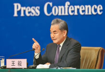 國戰會論壇/賦能型大國 大陸外交的新戰場(蔡鎤銘) 中國外交部長王毅