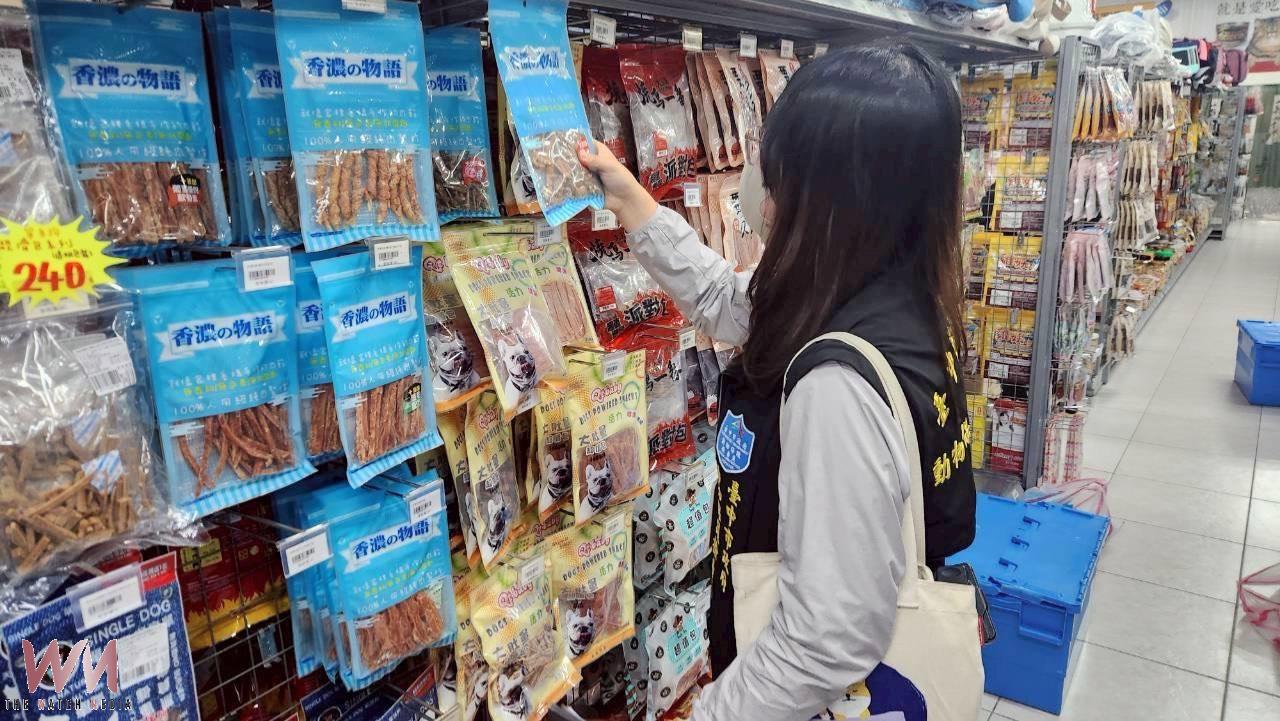 守護毛孩年終食安　動保處加強春節寵物食品稽查 確保「食」在安心