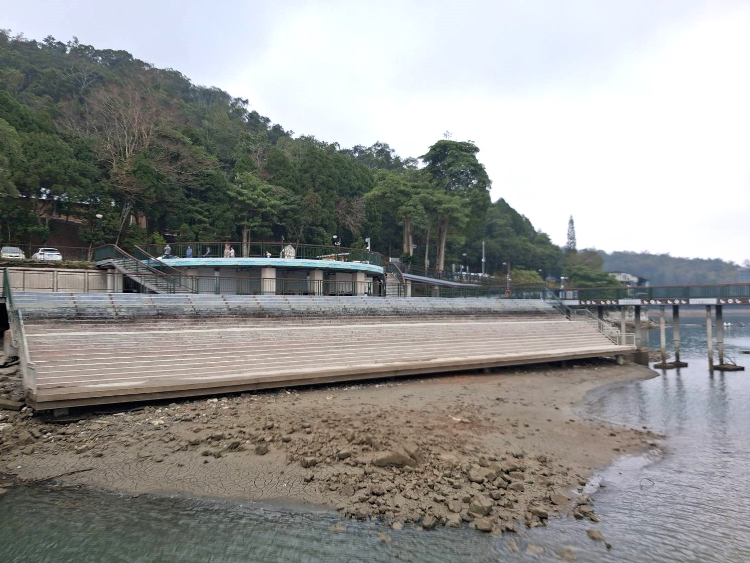 20260219174827_0_923720