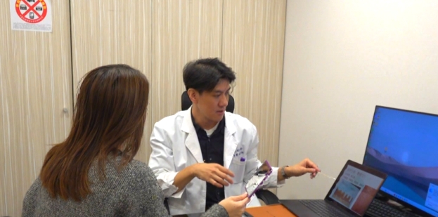 青春痘疤難消？醫師解析「凹痘型痘疤」成因與治療方式