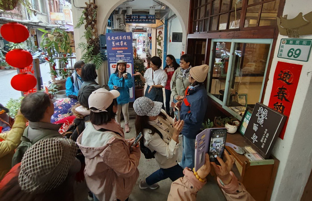 穿越古今點亮溫情 桃園燈會志工故事感動人心