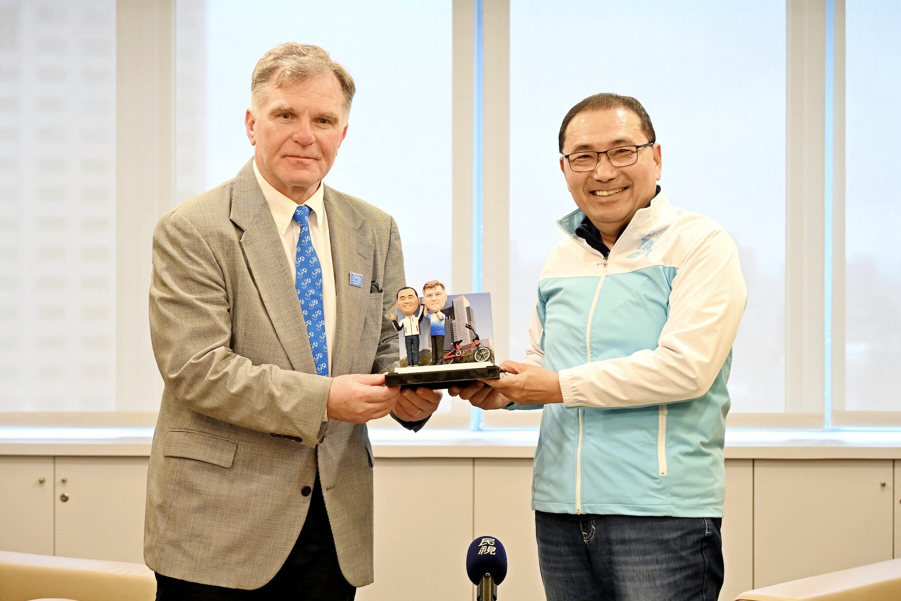 2AEfgi4DOABgMHWLEufU