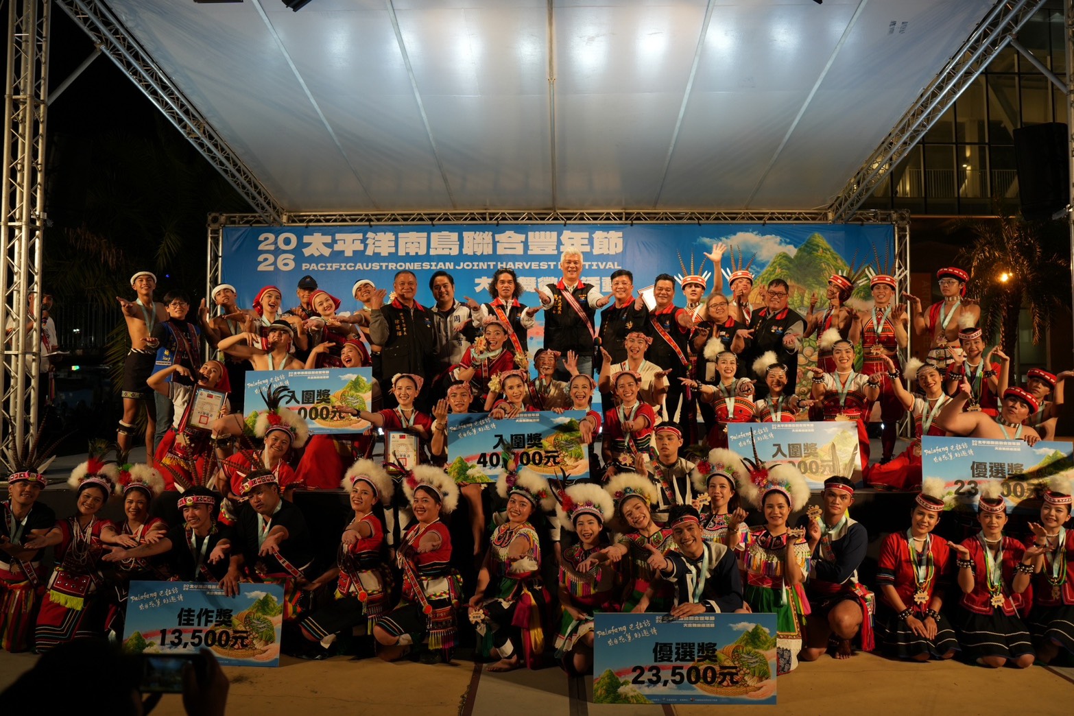 4YOtG4JpmqnBYUhOrp6L