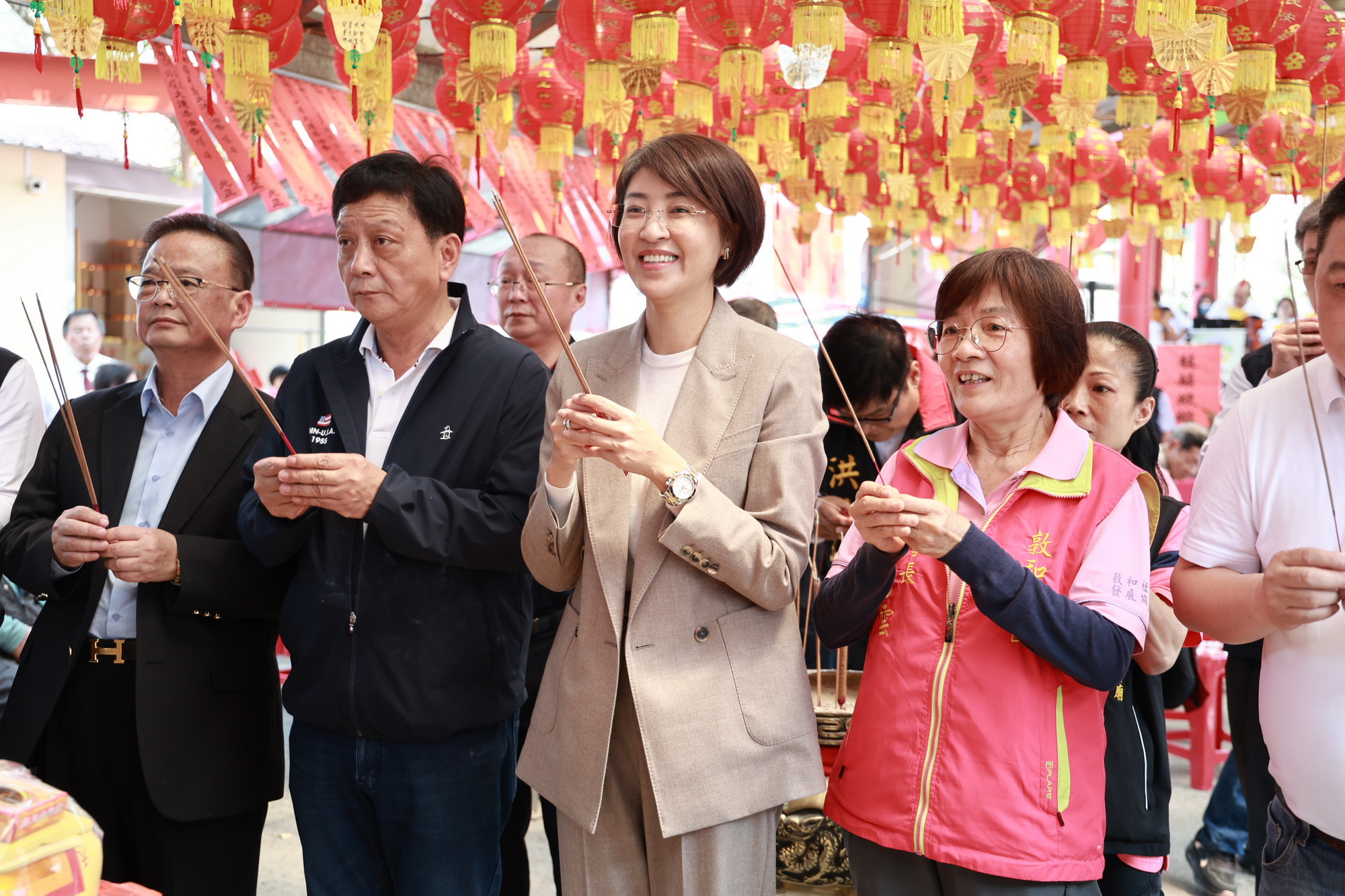 6Z4TipSHThmVBjNowXHo