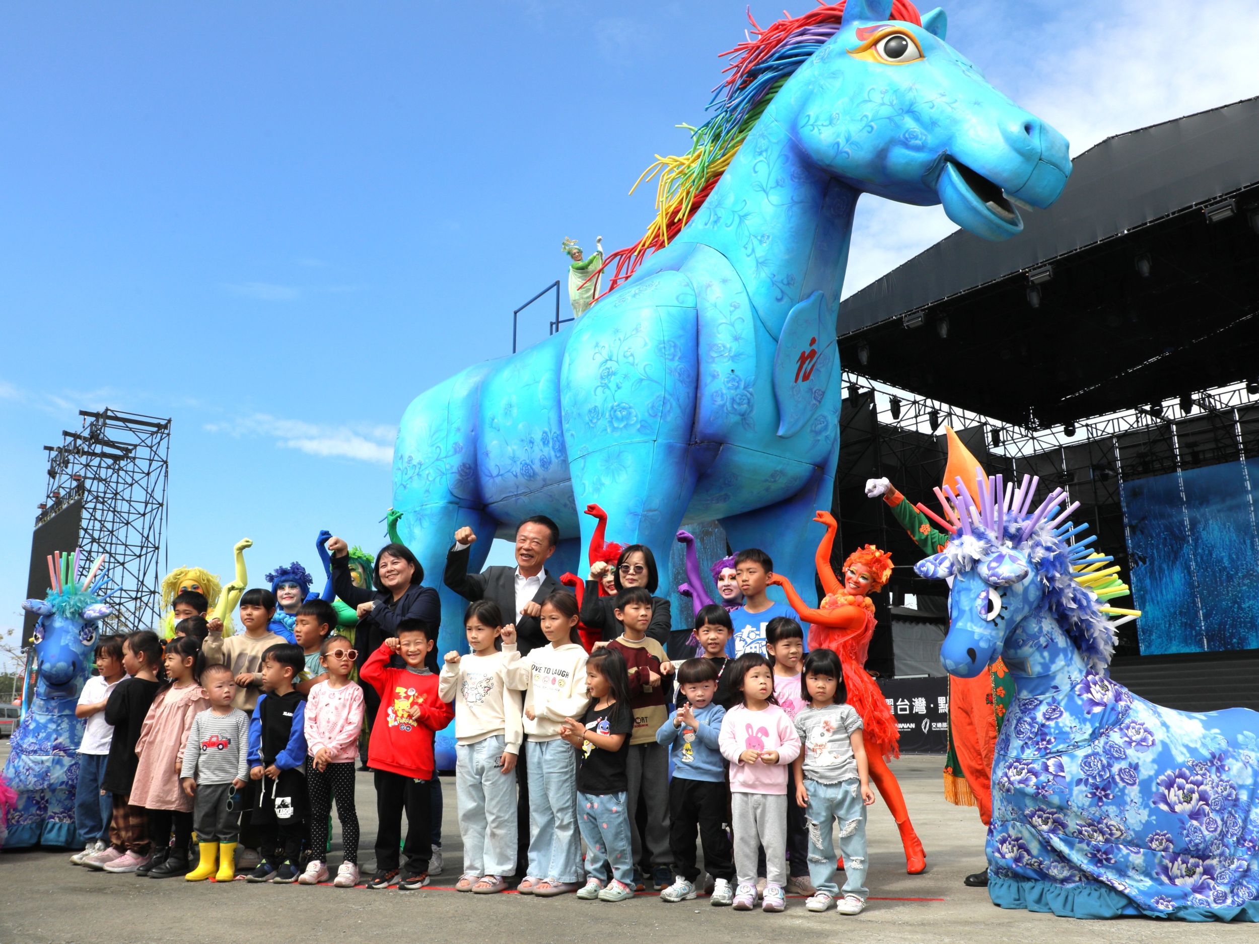 9b3fc40d68a36d18ec130c6e0698c85e