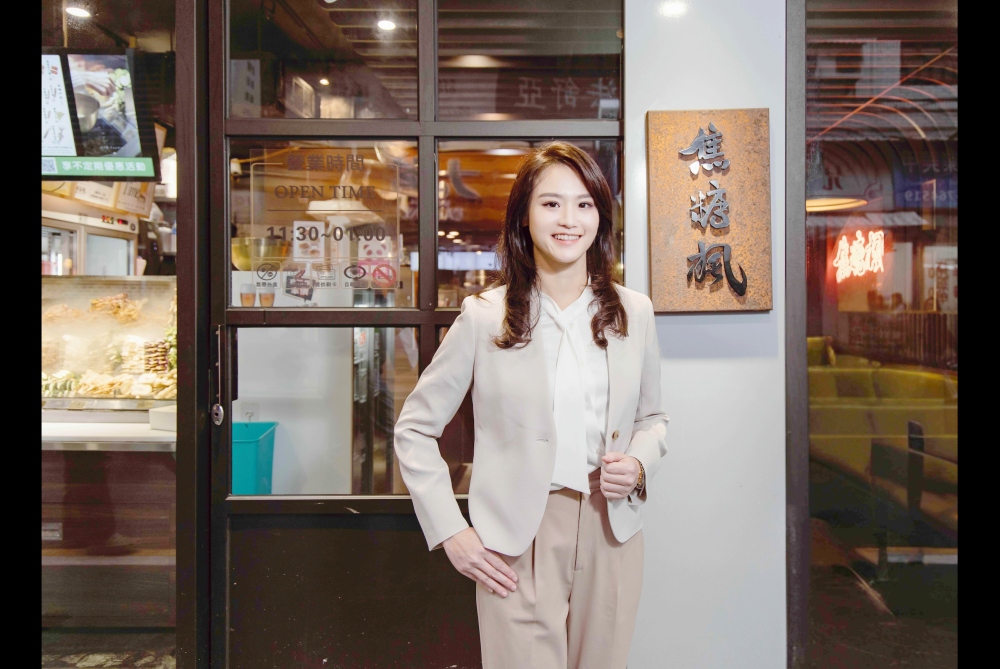 CXjV7YIuer3fhPtiyDG2