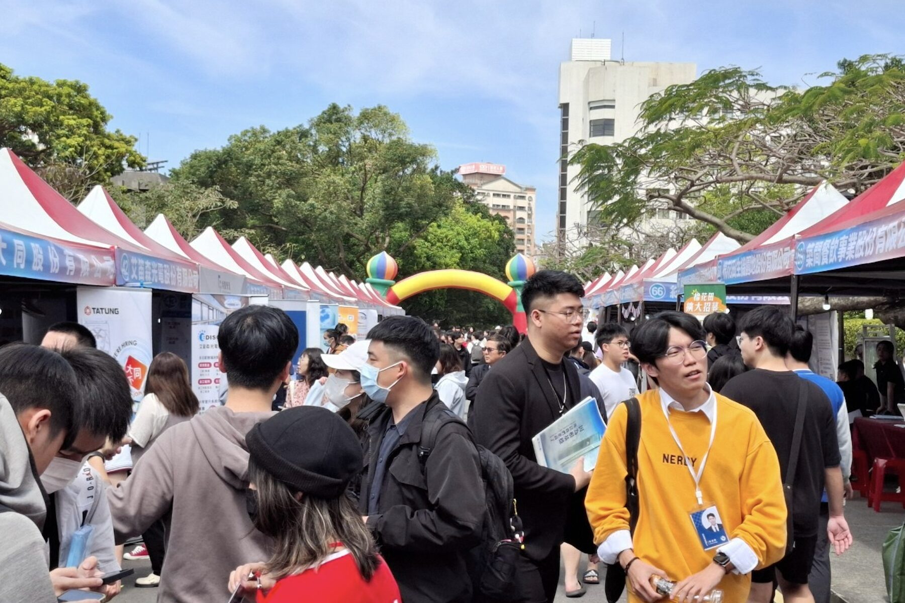 UmrBmU2bbfAZnoawBXhF