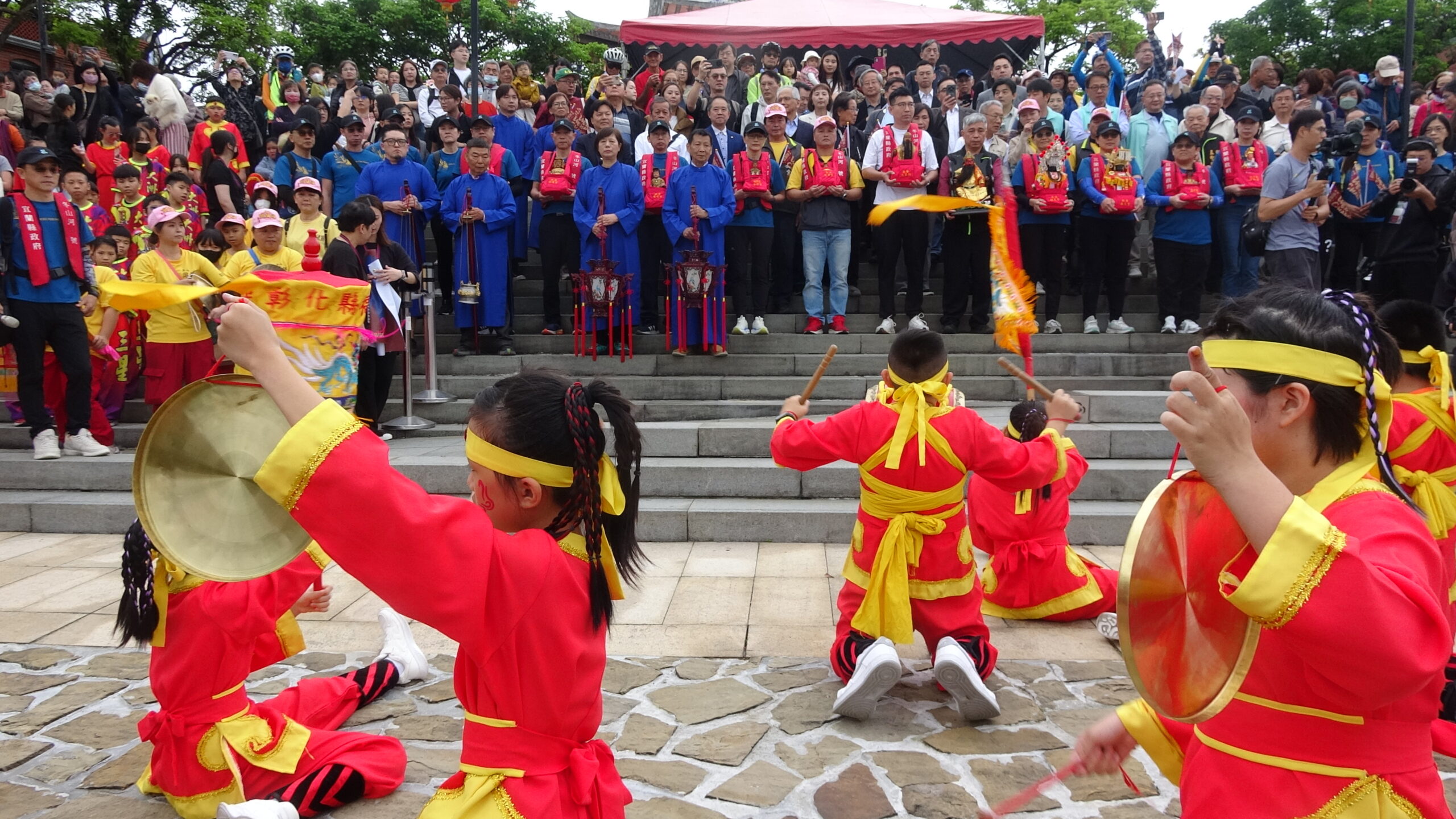 W1ZhJeBe5kfLDGA0qgKw-1