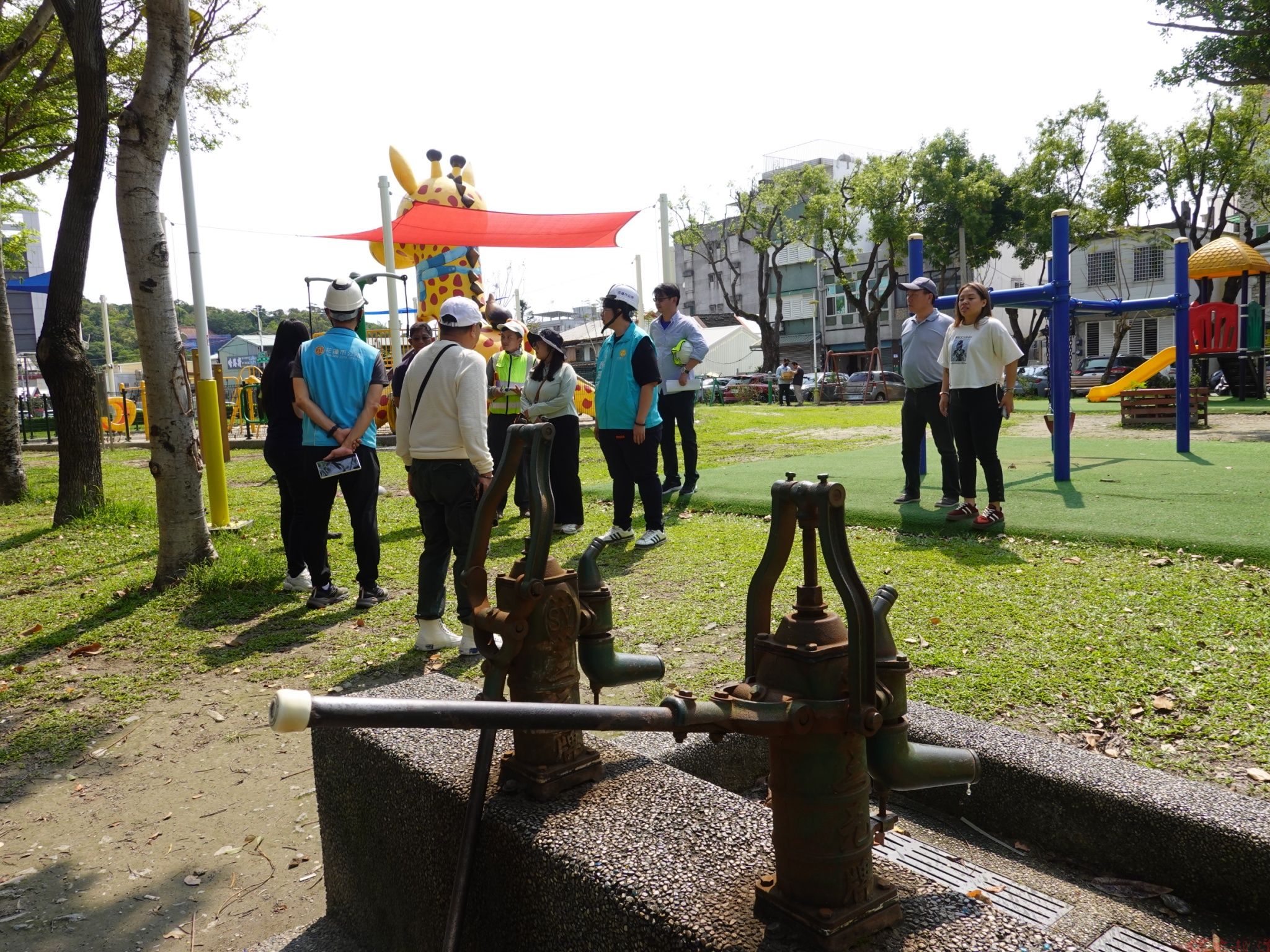 38h9KmXpZVrcNiGW0WJU