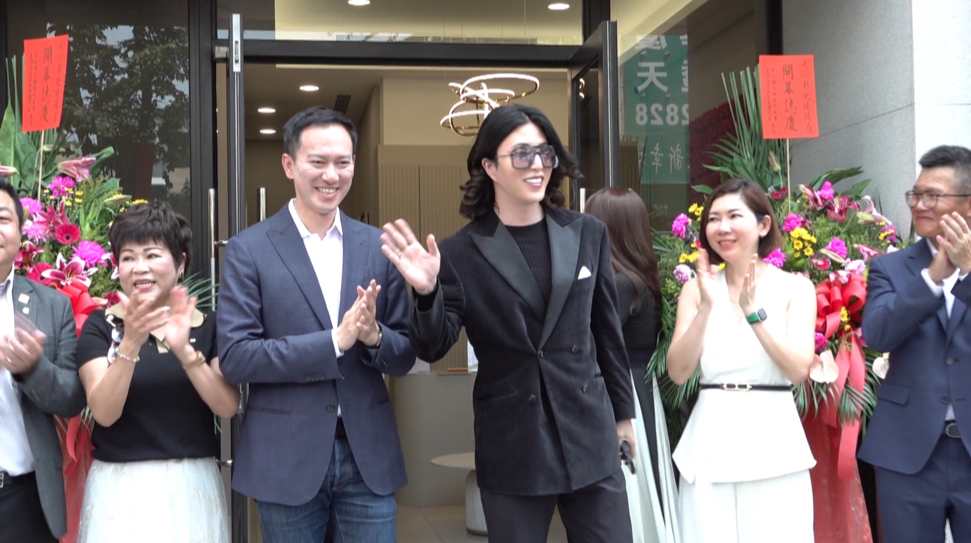 羅蘭現身彰化引轟動  跨國合作以百店為目標