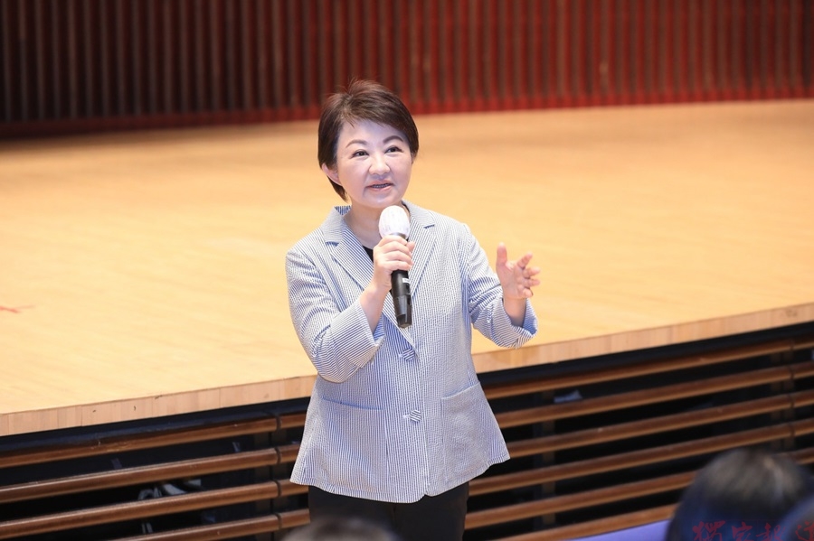 暑期工讀深入市政第一線 盧秀燕勉500名青年把經驗帶著走、為未來加分 暑期工讀深入市政第一線 盧秀燕勉500名青年把經驗帶著走、為未來加分