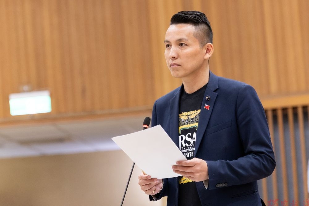 總統宣布普發一萬 新北議員陳偉杰酸迷途知返應先道歉 總統宣布普發一萬 新北議員陳偉杰酸迷途知返應先道歉