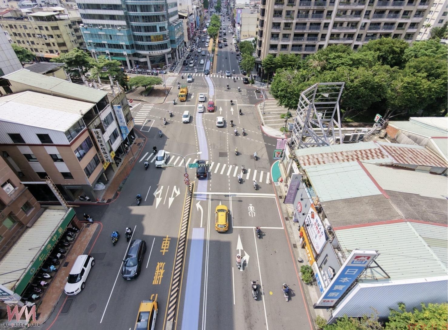 路口不再走錯道!台中交通局彩色導引標線上路 降低左轉擦撞風險 路口不再走錯道!台中交通局彩色導引標線上路 降低左轉擦撞風險