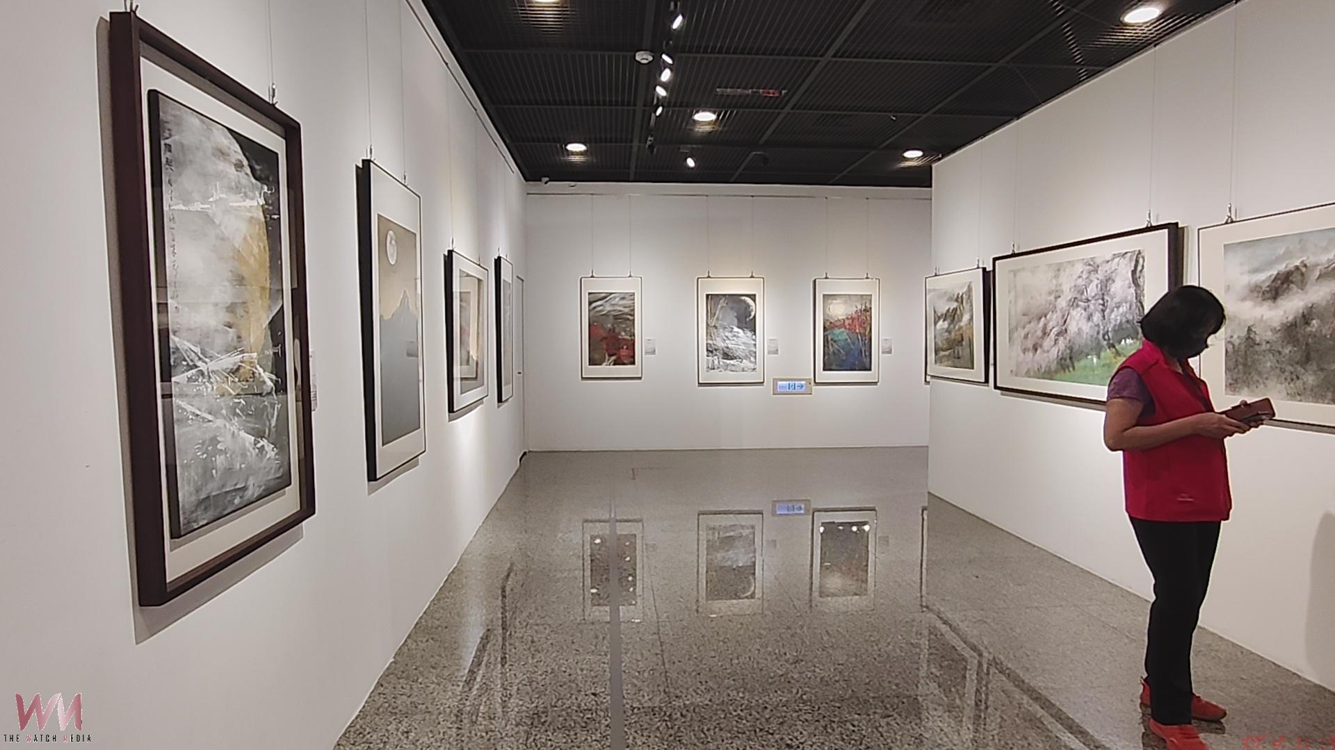 (有影片)/免費看!63件水墨新作首展 袁之靜「天地有大美」登場 (有影片)/免費看!63件水墨新作首展 袁之靜「天地有大美」登場