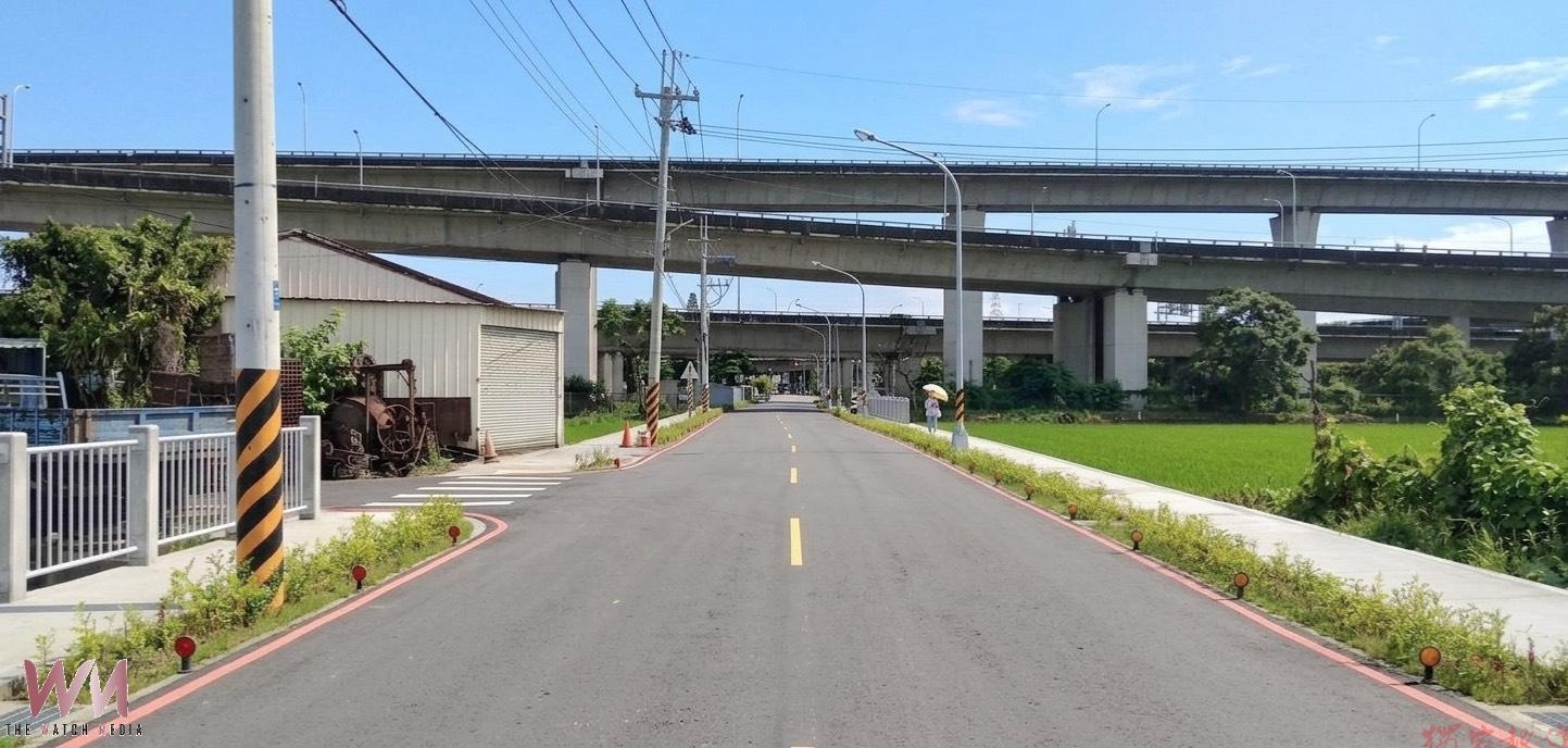 台中霧峰柳豐路拓寬完工 5米窄路變12米大道 完整串聯亞大、工業區 台中霧峰柳豐路拓寬完工 5米窄路變12米大道 完整串聯亞大、工業區