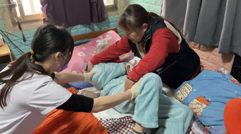 世界人道主義日 創世到宅服務守護臥床失能者尊嚴 世界人道主義日 創世到宅服務守護臥床失能者尊嚴