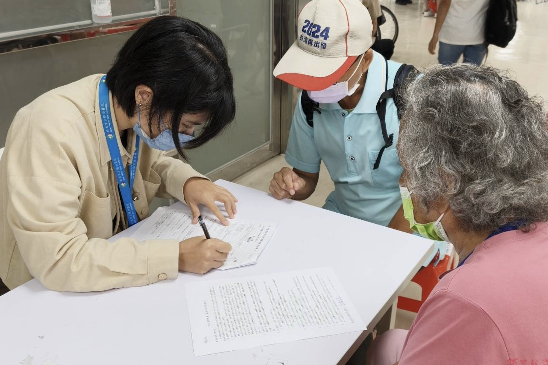 侯友宜視察農漁民長者健檢服務宣布新增失智症篩檢與血液檢查 侯友宜視察農漁民長者健檢服務宣布新增失智症篩檢與血液檢查