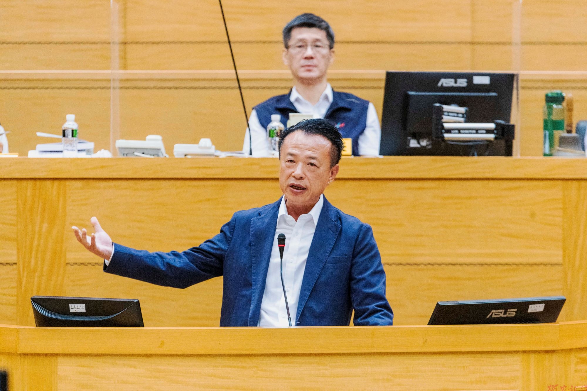 縣議會施政總報告 翁章梁指嘉義正處於黃金十年 縣議會施政總報告 翁章梁指嘉義正處於黃金十年