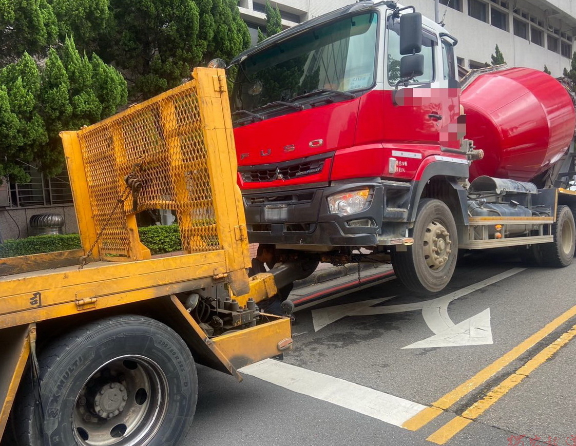 預拌車駕駛酒駕 桃警當場逮捕移送法辦 車輛移置保管 預拌車駕駛酒駕 桃警當場逮捕移送法辦 車輛移置保管